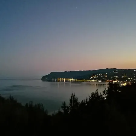 Le Terre Del Drago Bed & Breakfast