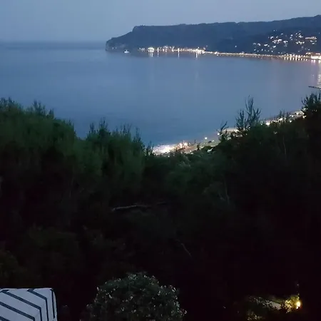 Le Terre Del Drago 4*