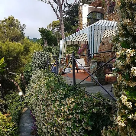 Le Terre Del Drago 4*