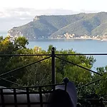Le Terre Del Drago Bed & Breakfast 4*