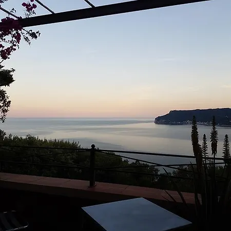 Le Terre Del Drago 4*