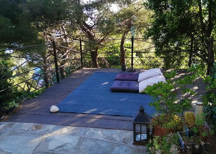 Bed & Breakfast Le Terre Del Drago Bergeggi