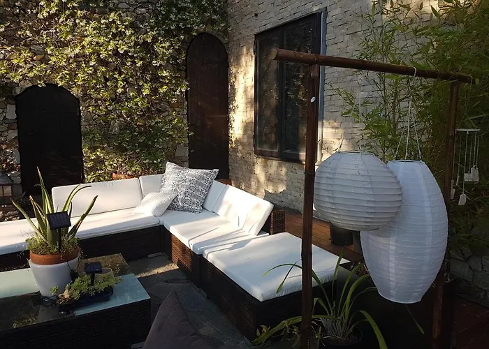 Le Terre Del Drago Bed & Breakfast