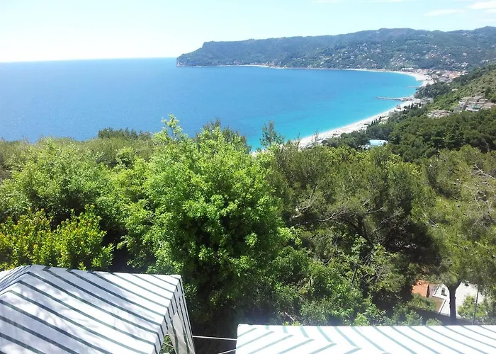 Bed & Breakfast Le Terre Del Drago Bergeggi