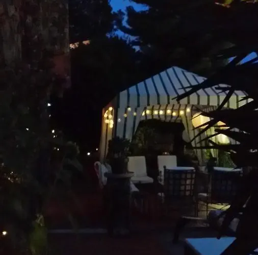 Le Terre Del Drago Bed & Breakfast